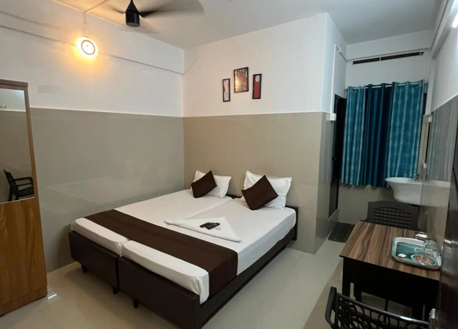 Priya Lodge Kozhikode 0*,