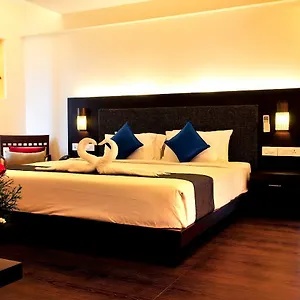 4* Hotel Copper Folia
